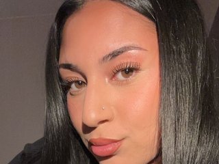 I Am A Brunette! My Age Is 21 Years Old And I Am Named Yasmineblue