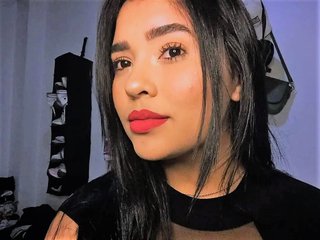 My Age Is 21 Yrs Old! People Call Me DaniaCutte And I Am A Brunette
