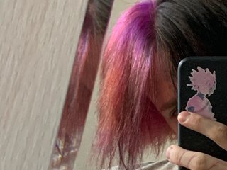 I Am A Blonde And My Name Is Emptyq32