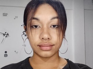 My Age Is 20 Years Old, I'm A Live Cam Suave Girl