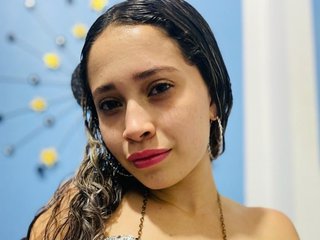 I Am A Blonde And A Webcam Seductive Female Is What I Am