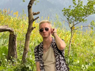 18 Is My Age, At BongaCams People Call Me Kirrill-Teri