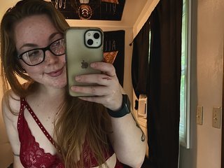 I Am A Redhead! A Live Webcam Stunning Lady Is What I Am
