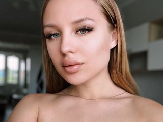 I'm 19 Years Of Age And I Am Named Astii, A Sex Cam Provocative Woman Is What I Am