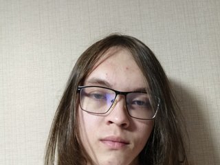I'm 21 And At BongaCams People Call Me Leqelb
