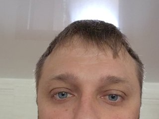 I Am A Brunette And 39 Is My Age