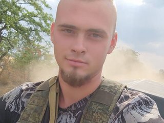 My Age Is 22 Yrs Old And I Am A Brunette And My Model Name Is William-Pearson