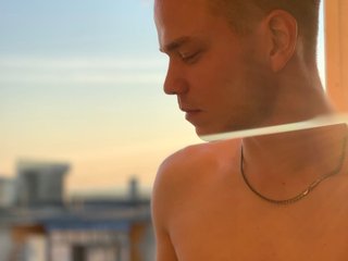 My Model Name Is Femyop