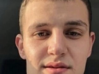 My Name Is Mark000777, I Am A Brunette