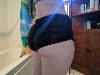 I Am Named BabyGurl050499 And I Am A Brunette! I Come From Moorehead