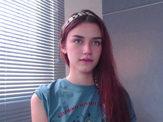 GrettaBenett ライブセックスカムのウェブカメラの女の子 - PornQT.com