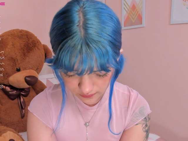 mia-angel on BongaCams
