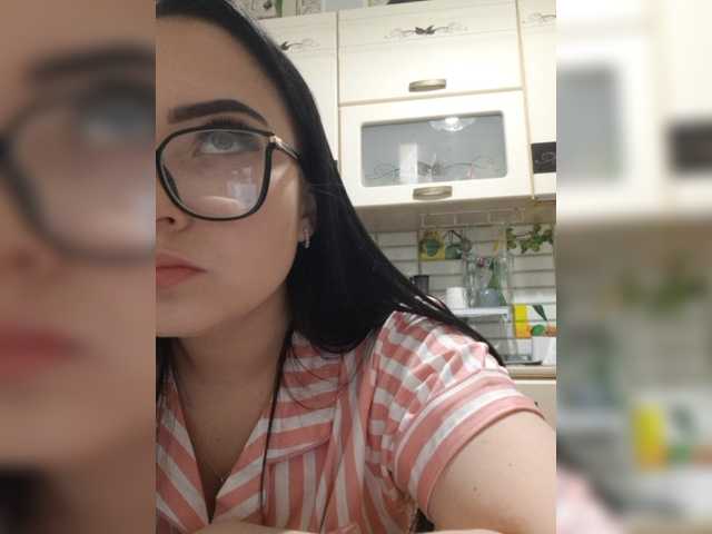 Chat with Aliana02 s Free Live Sex Cam More 