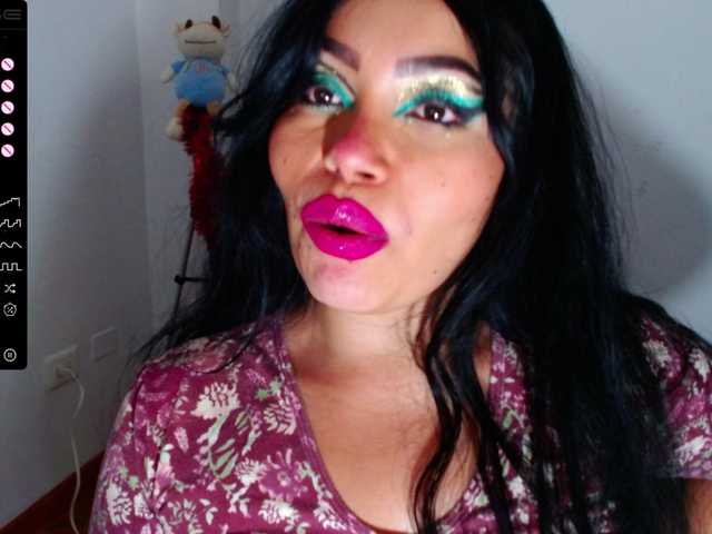 Katrindaniels — bongacams